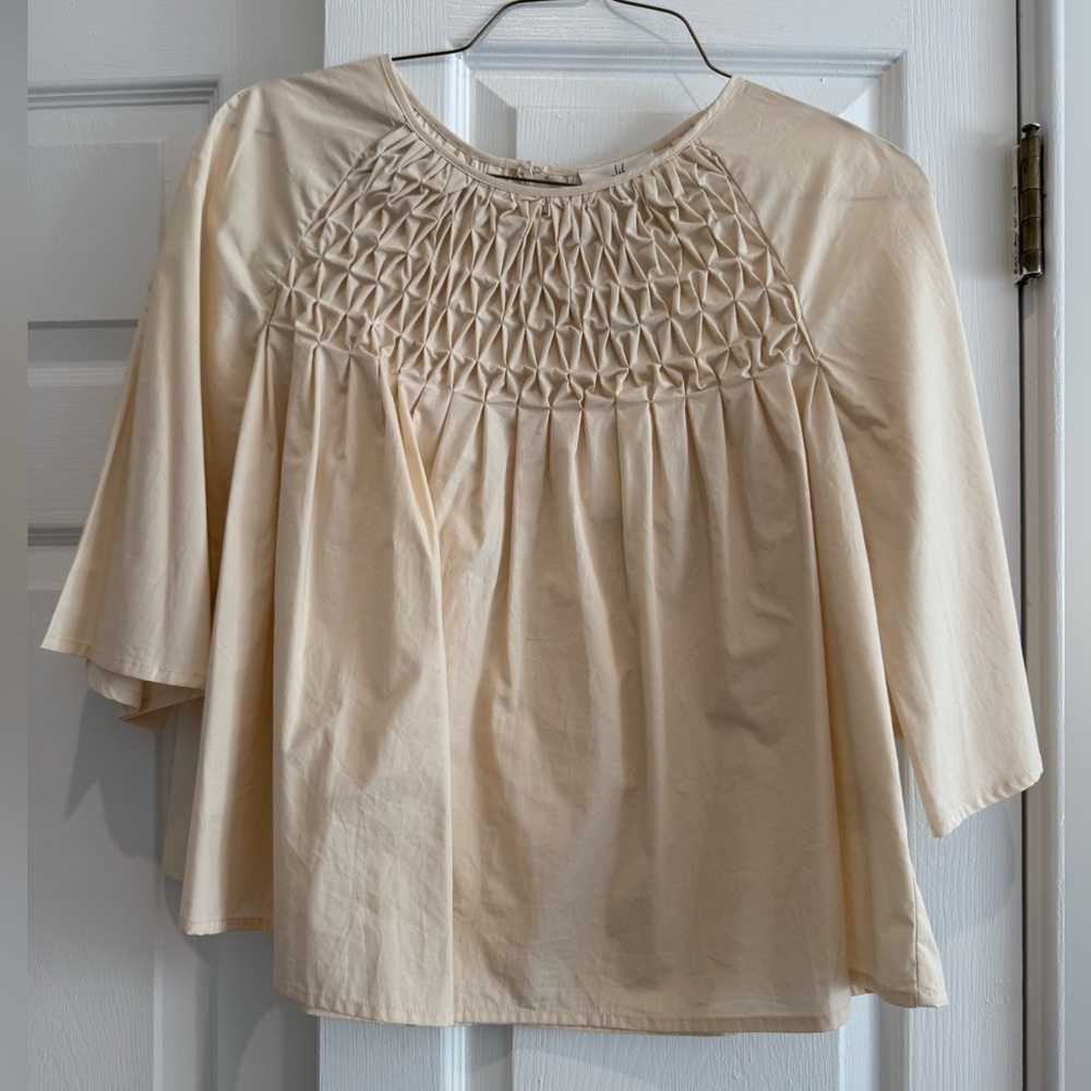NWT Joh top. Size XS. Makes a cute set with skirt sold in separate listing!